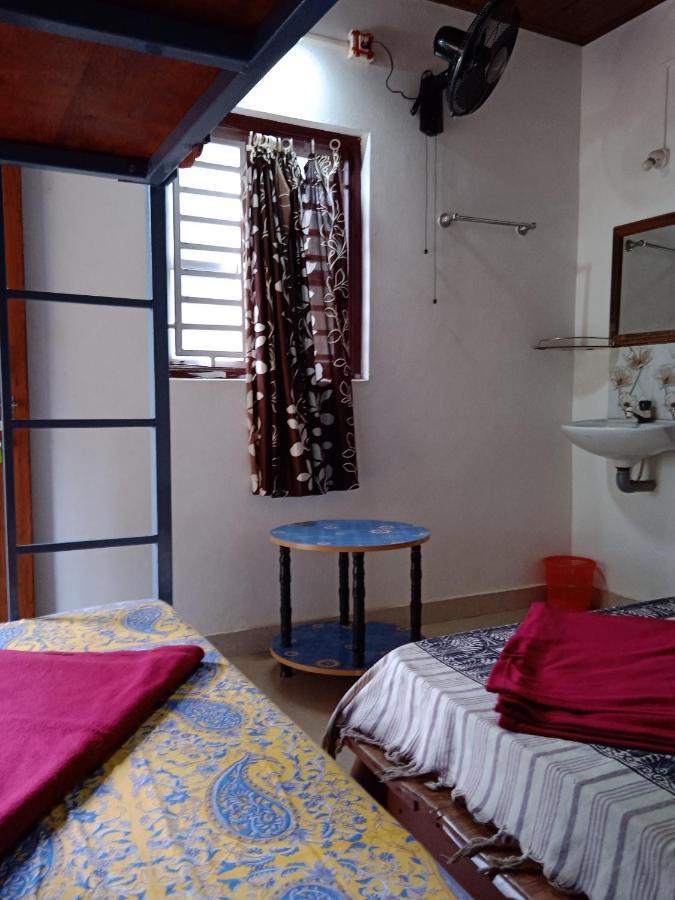 Gundappa Cafe Gokarna Kudle Beach Gokarna (Karnataka) Exterior foto