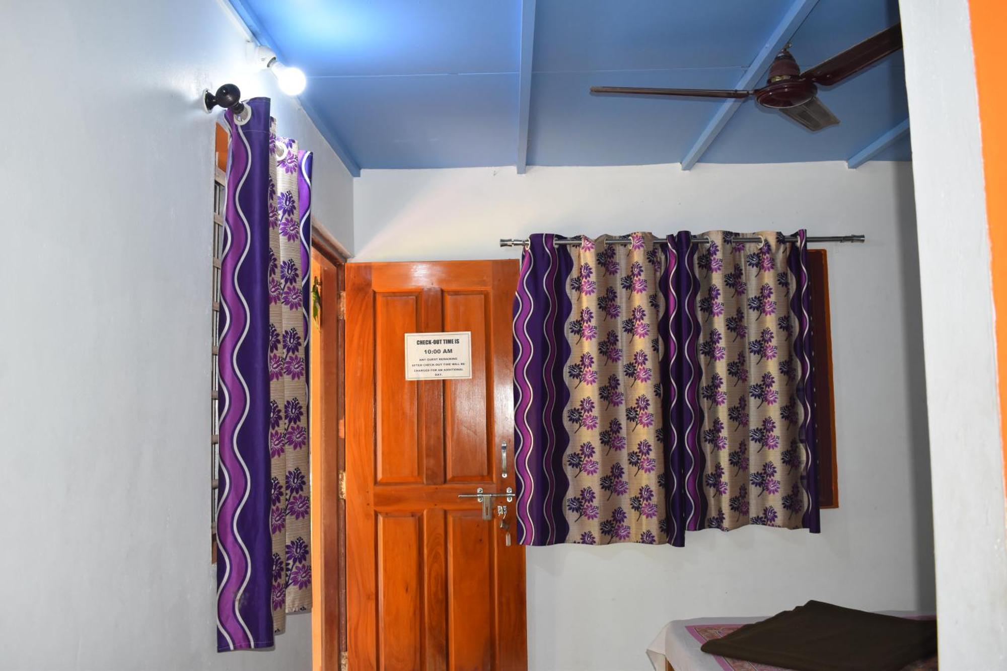 Gundappa Cafe Gokarna Kudle Beach Gokarna (Karnataka) Exterior foto